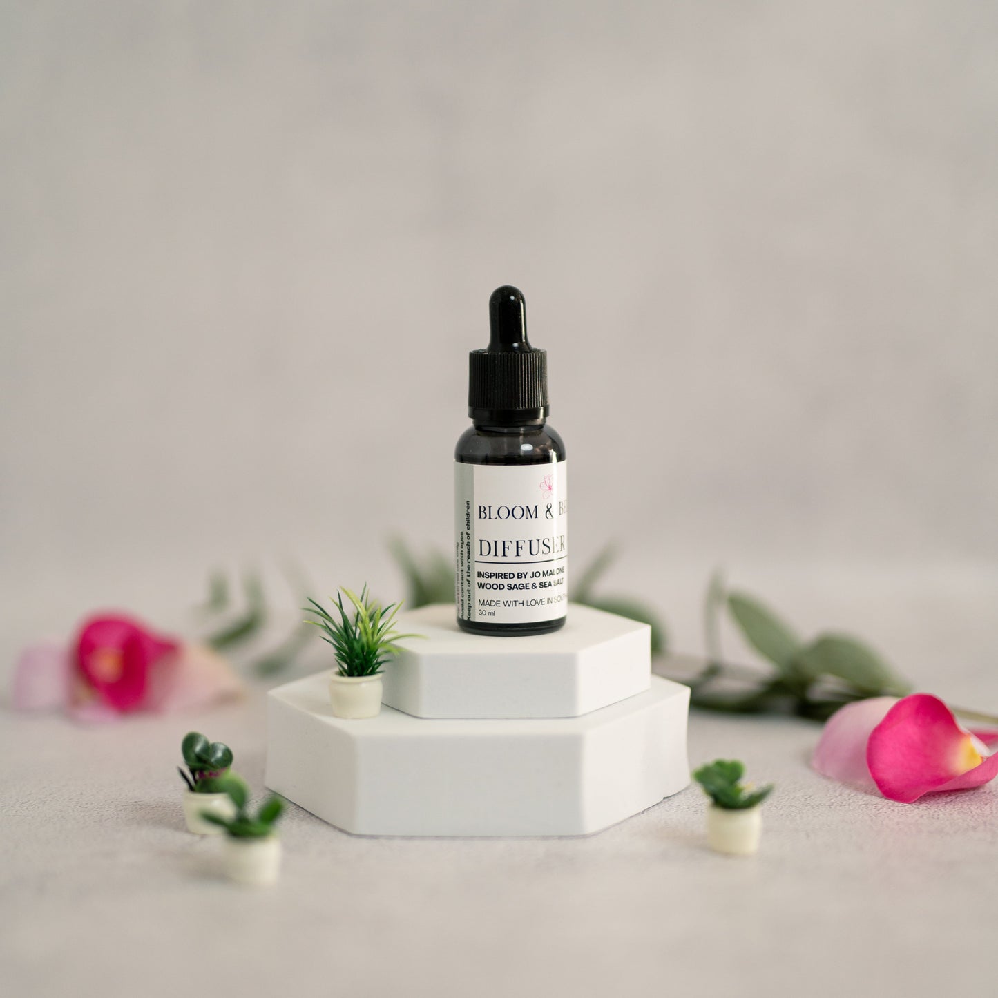 Diffuser oils